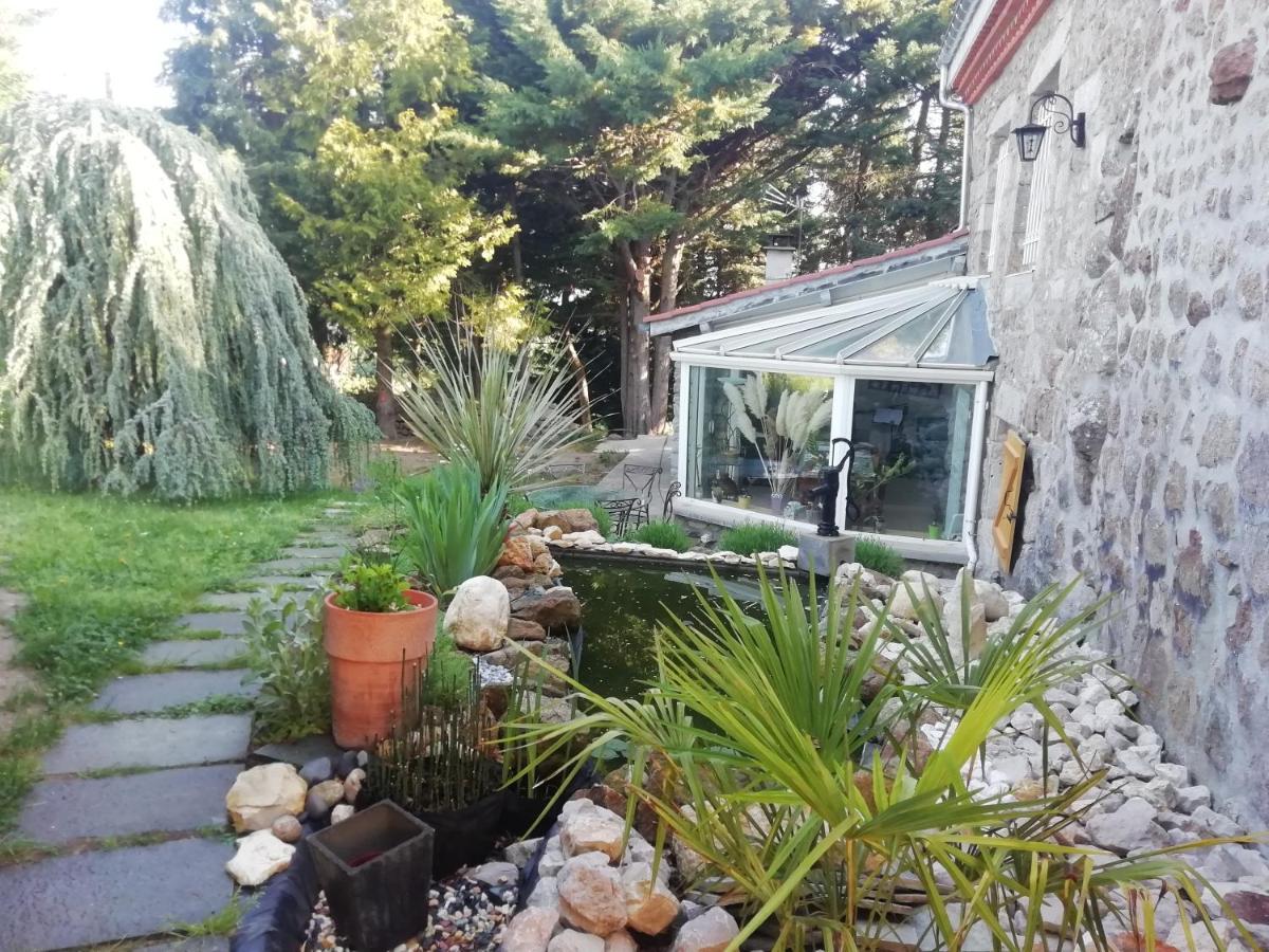 Monistrol-sur-Loire Chez Sophie Et Gilles Bed & Breakfast エクステリア 写真