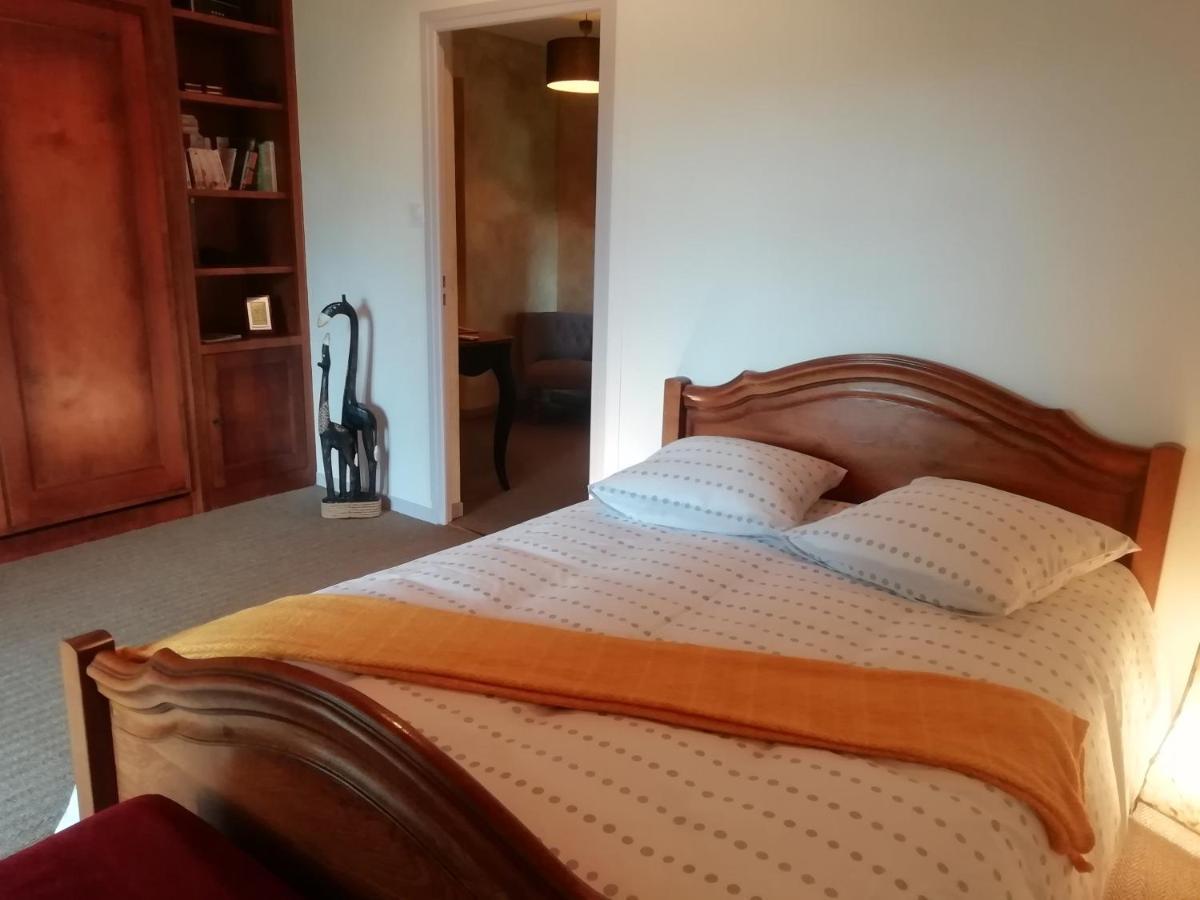 Monistrol-sur-Loire Chez Sophie Et Gilles Bed & Breakfast エクステリア 写真