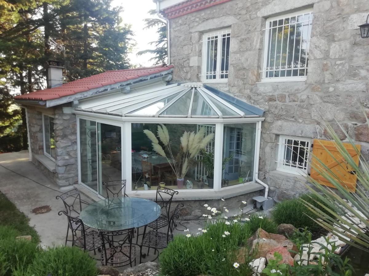 Monistrol-sur-Loire Chez Sophie Et Gilles Bed & Breakfast エクステリア 写真